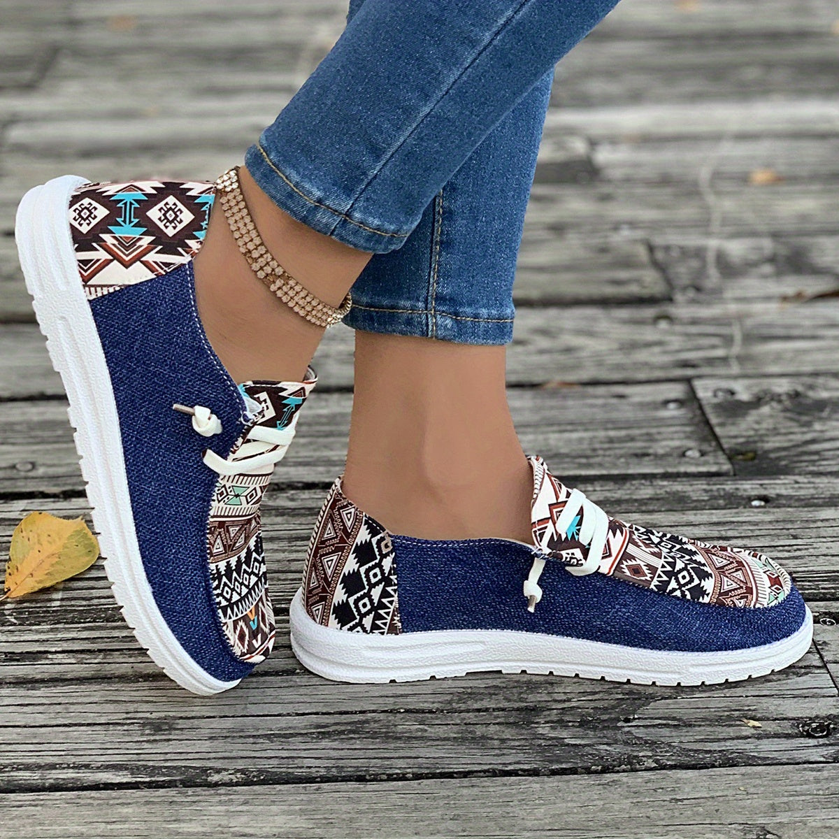 Sarah | Canvas shoes with print