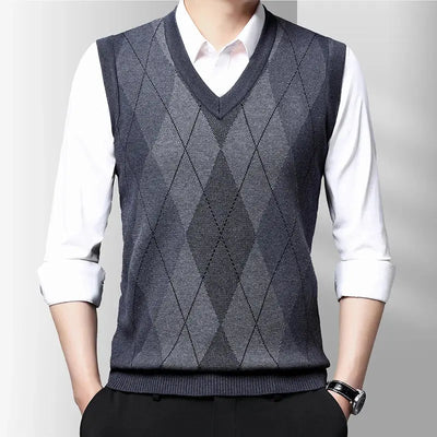 David | Essential Knit Vest