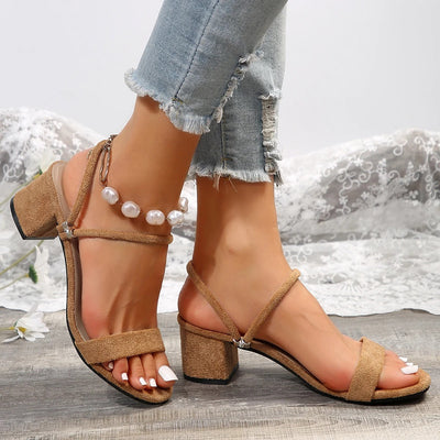 Lauren | Trendy Chic heels