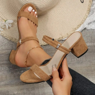 Lauren | Trendy Chic heels