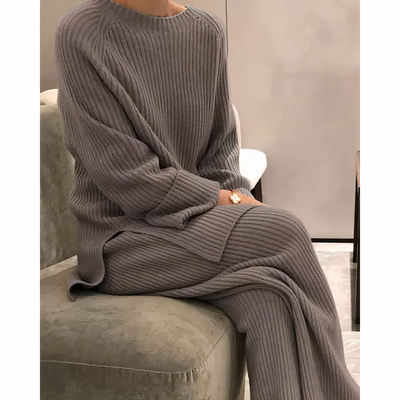 Eva | Casual knitted jumper and trousers set