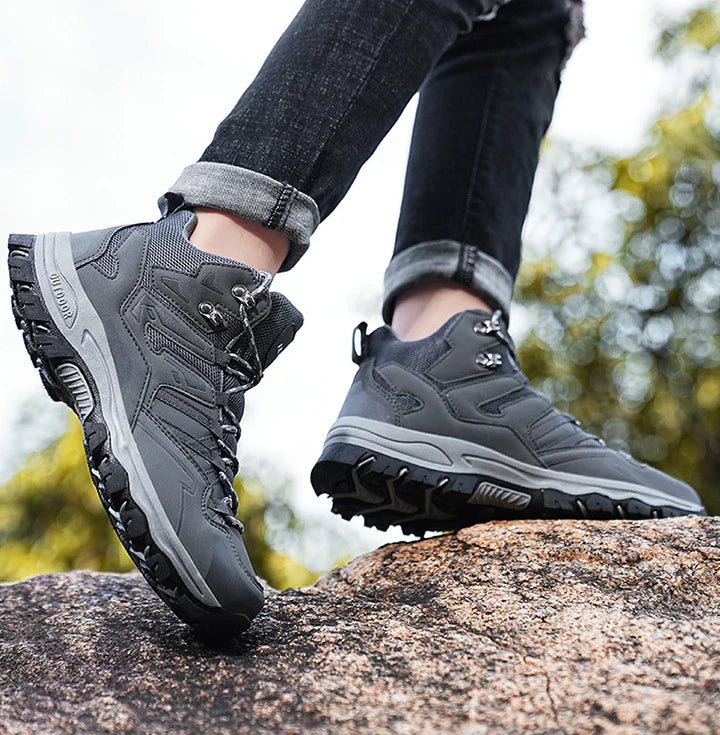 Angelina | Lightweight Unisex orthopaedic outdoor shoes