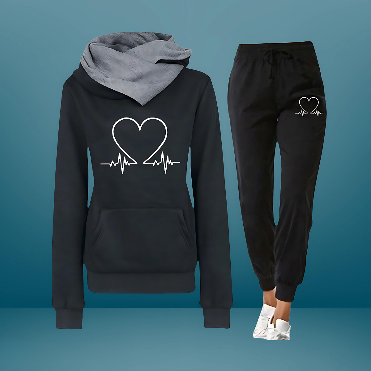 Charlotte | Printed tracksuit with heartbeat