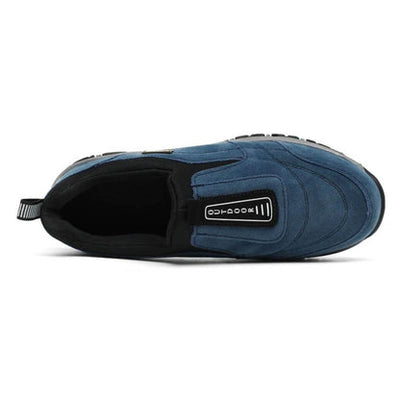 James | Comfortable walking shoes