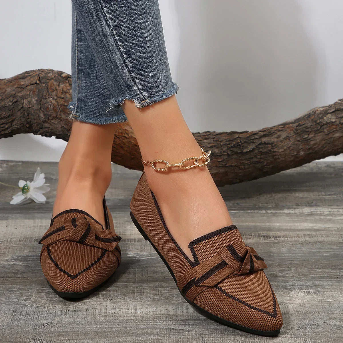 SARENA MARIE | COMFORTABLE AND COOL MOCCASIN