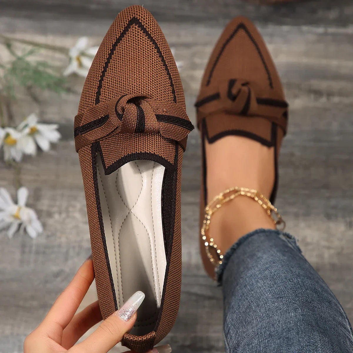 SARENA MARIE | COMFORTABLE AND COOL MOCCASIN