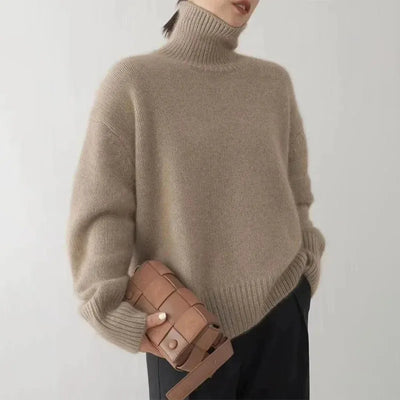 Eliza | Fashionable turtleneck sweater