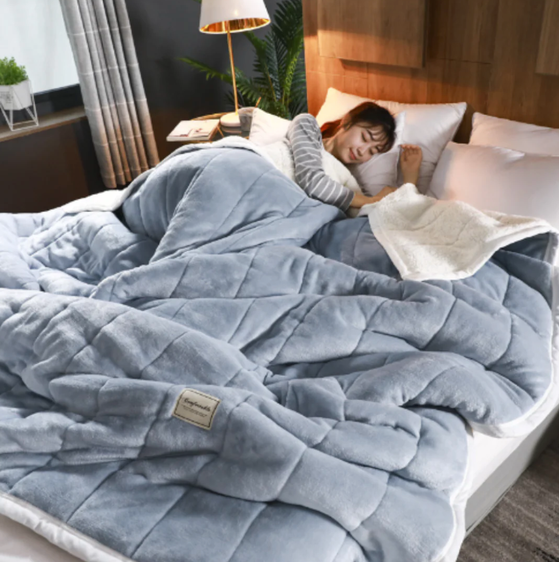 Cozysheet | The best triple-thickness blanket