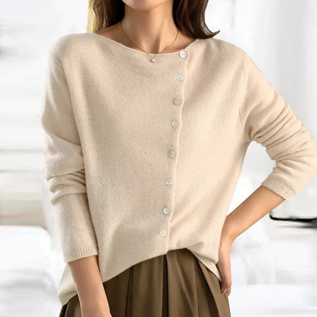 VELICE | BUTTON SWEATER