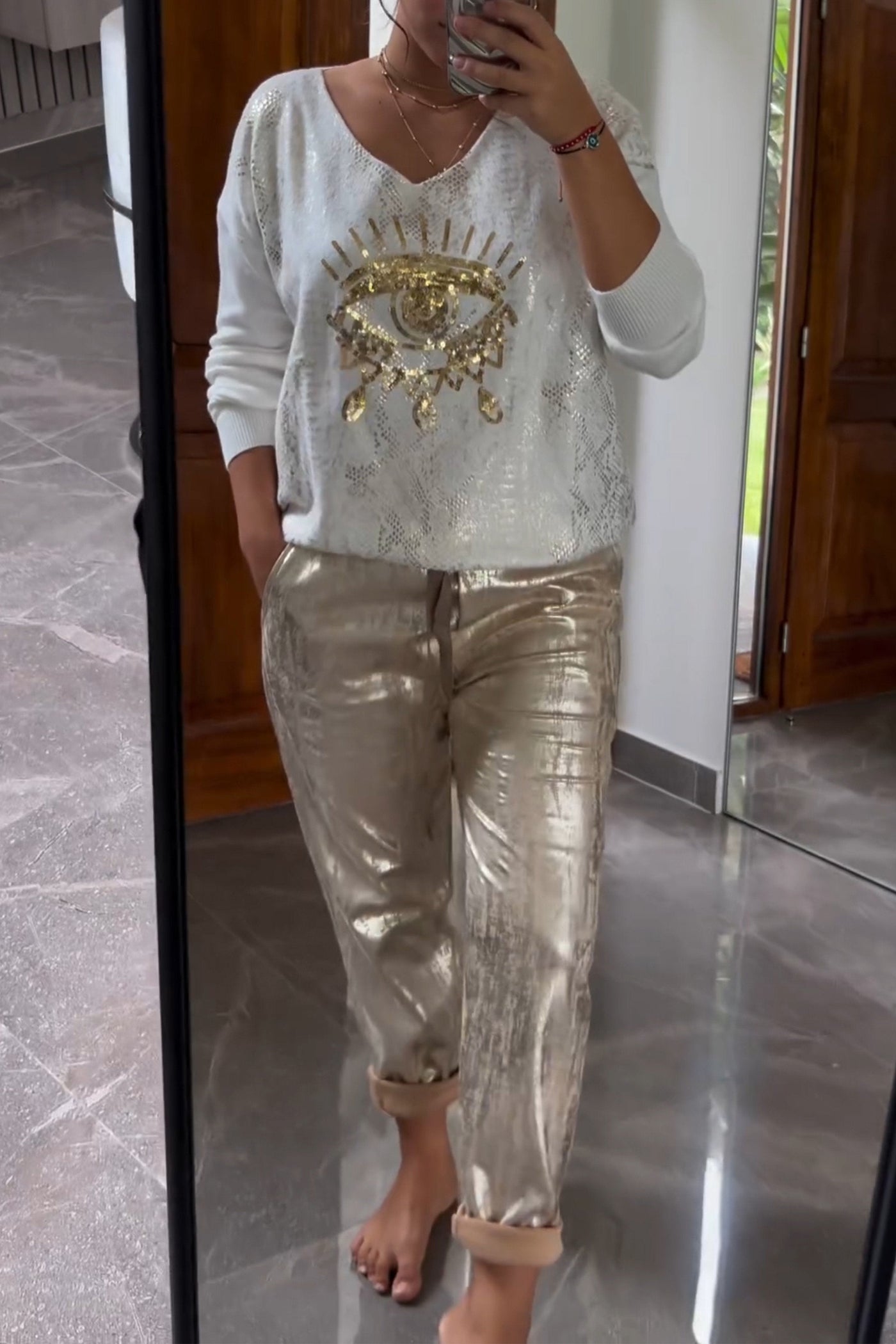 Valissa | Fashionable sequin top and brown trousers