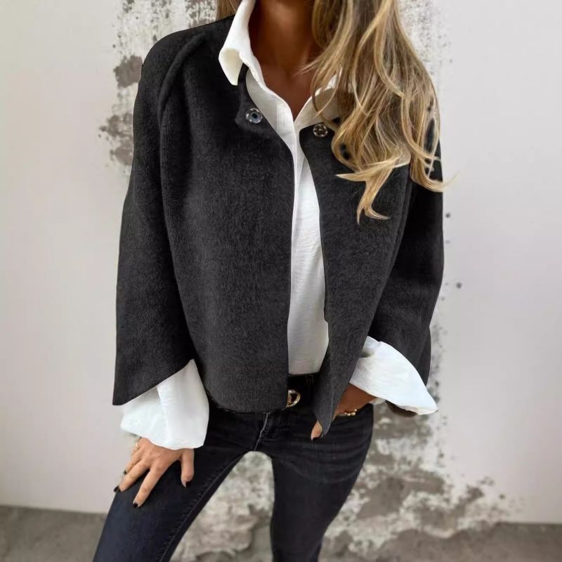 Willa | Fashionable short coat for women